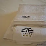 White 4*
