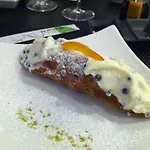 White 4*