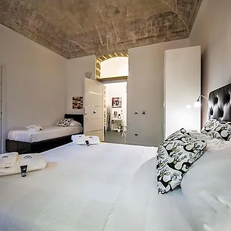 White 4* Palermo