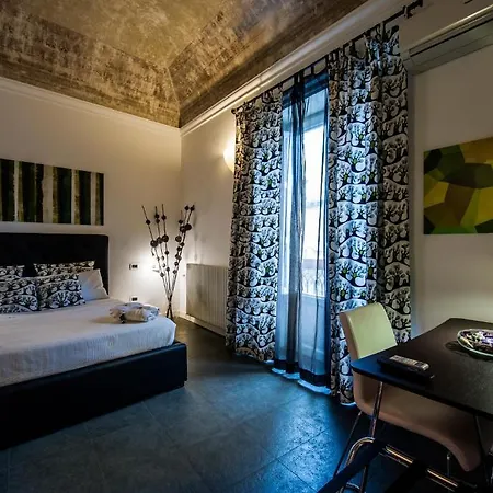 White 4* Palermo