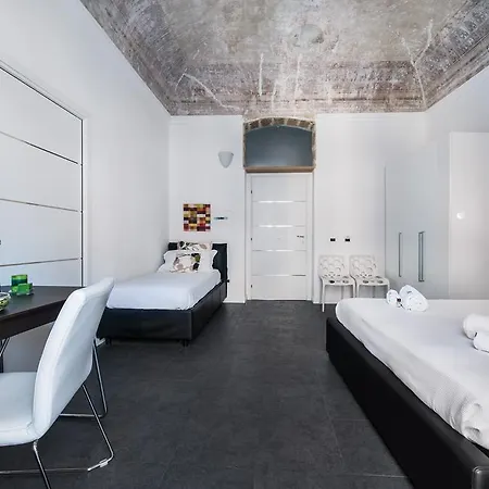 B&B White 4*