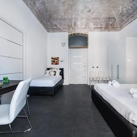 Bed & Breakfast White 4*